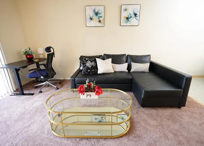 Peaceful Family Friendly 2Br 2Ba Entire Apt Unit In Belmont Hill